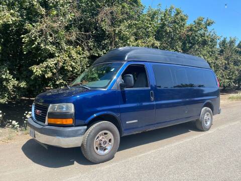 2003 GMC Savana Passenger for sale at M AND S CAR SALES LLC in Independence OR