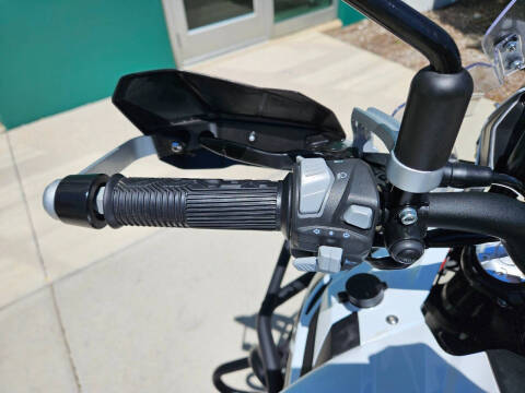 2022 Benelli TRK502X