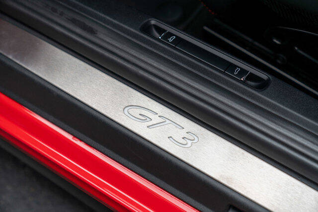 2018 Porsche 911 15