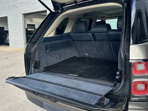 2020 Land Rover Range Rover P525 HSE