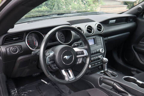 2023 Ford Mustang EcoBoost