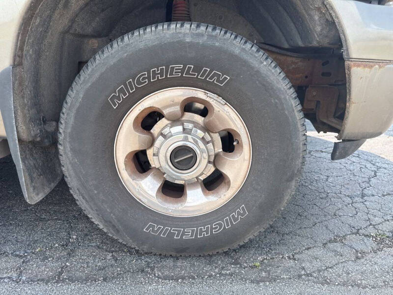 2005 Ford Excursion Limited