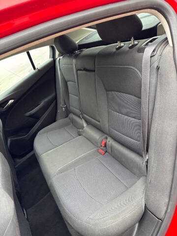 2017 Chevrolet Cruze LT Auto