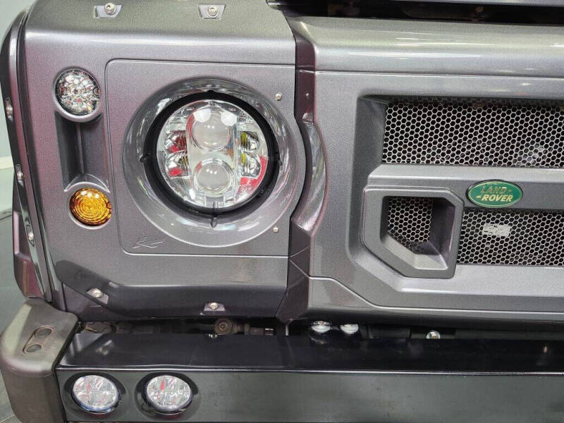 1987 Land Rover Defender