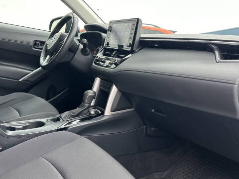 2022 Toyota Corolla Cross LE