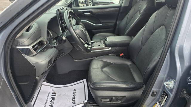 2022 Toyota Highlander Limited