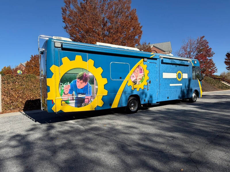 2010 Freightliner Mobile Classroom