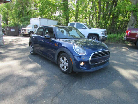 2016 MINI Hardtop 4 Door Cooper