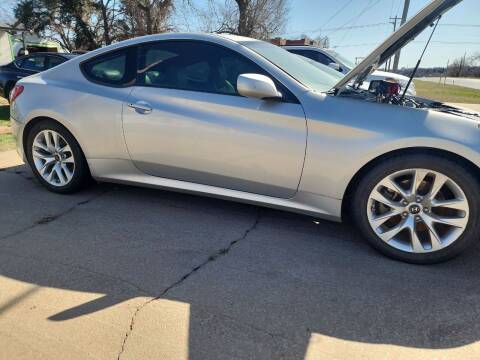 2013 Hyundai Genesis Coupe for sale at GILLIAM AUTO SALES in Guthrie OK