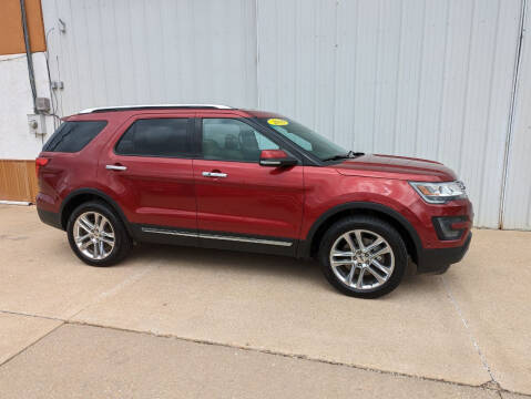 2016 Ford Explorer for sale at Parkway Motors in Osage Beach MO