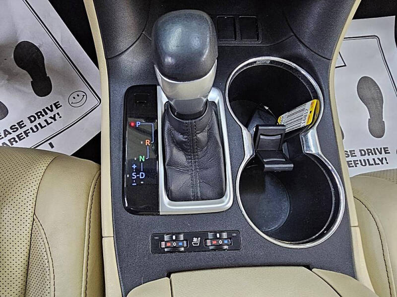 2016 Toyota Highlander