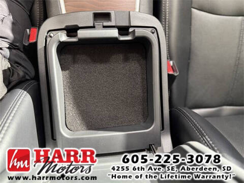 2020 Nissan Pathfinder Platinum