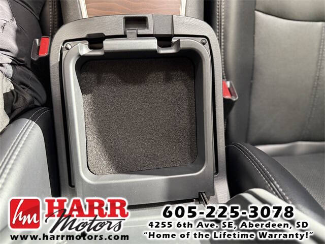 2020 Nissan Pathfinder Platinum