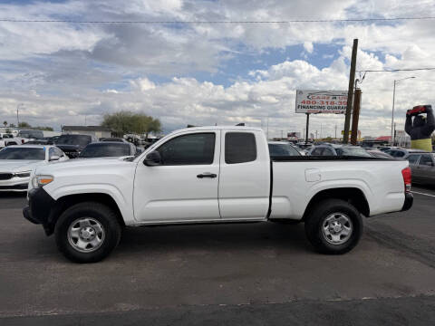 2017 Toyota Tacoma SR
