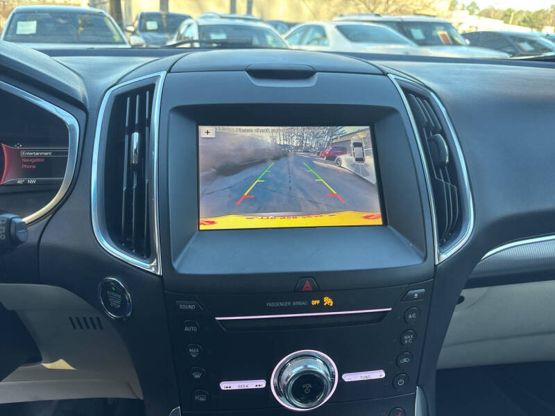 2019 Ford Edge Titanium