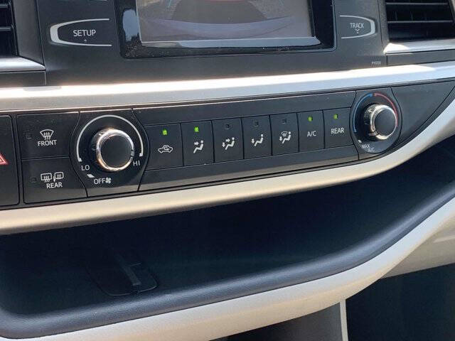 2018 Toyota Highlander LE