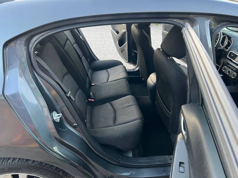 2015 Mazda MAZDA3 i Touring