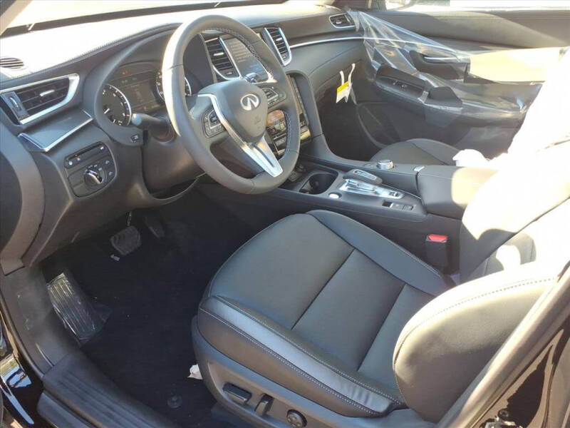 2025 Infiniti QX50 Luxe