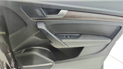 2024 Audi Q5 e quattro S line Prestg 55 TFSI