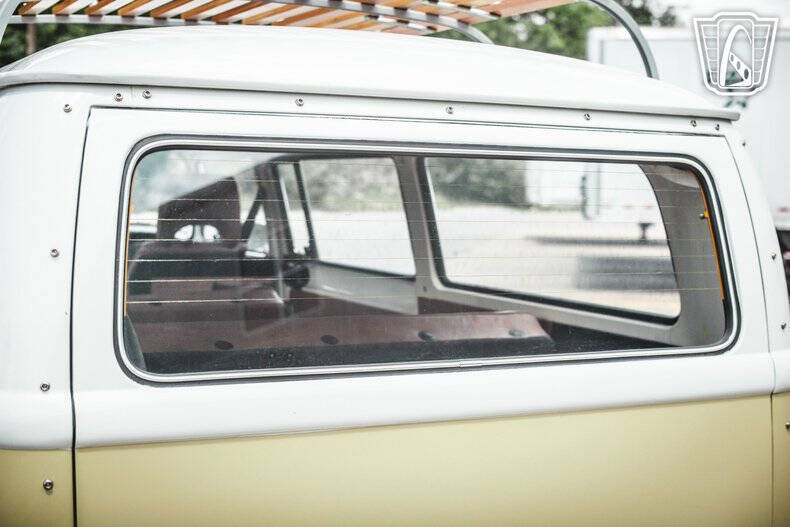 1975 Volkswagen Bus