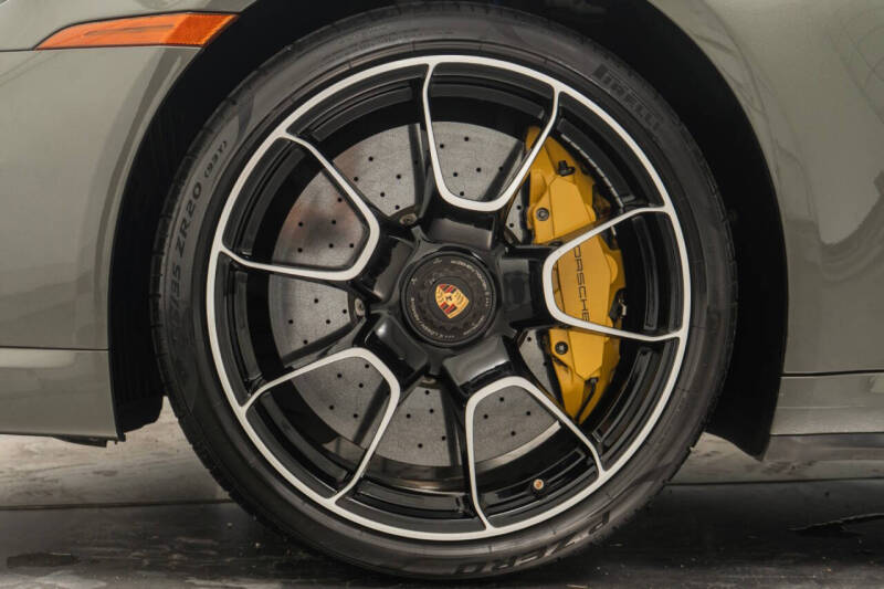 2022 Porsche 911 Turbo S