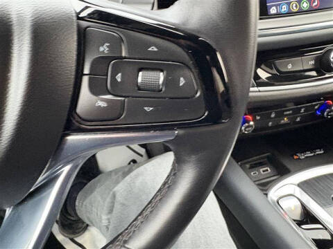 2022 Buick Enclave Essence