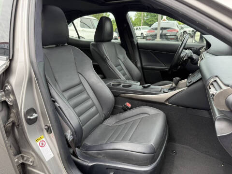 2015 Lexus IS 250