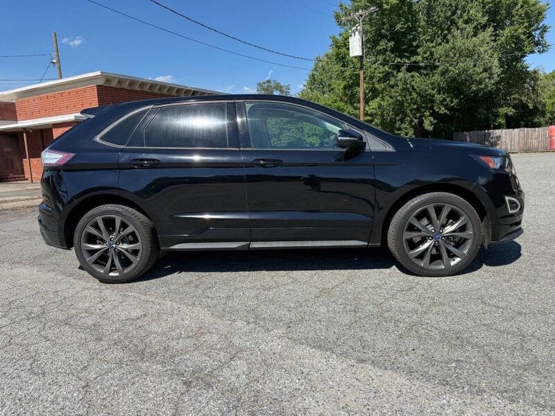 2017 Ford Edge Sport