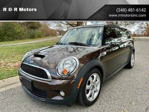 2009 MINI Cooper Clubman for sale at R & R Motors in Waterford MI
