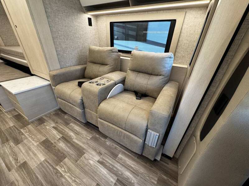 2026 Tiffin Wayfarer