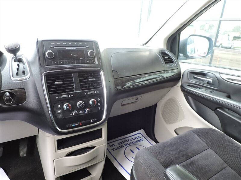 2014 Dodge Grand Caravan SE