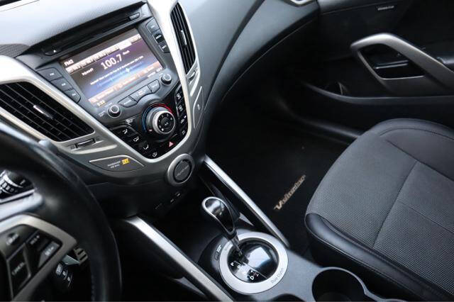 2016 Hyundai Veloster