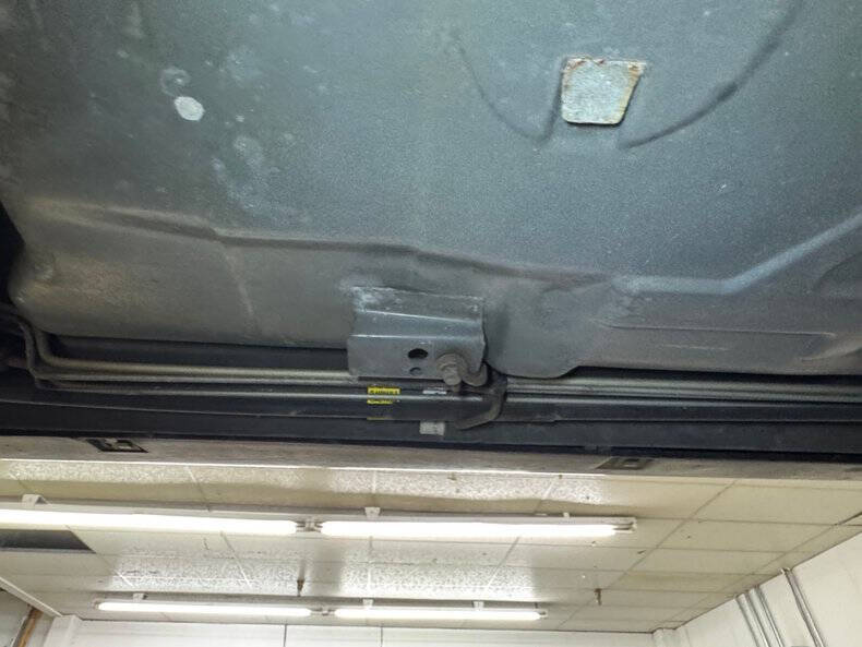 1997 Cadillac DeVille D'elegance