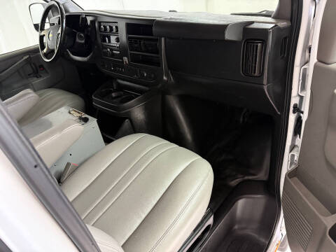 2018 Chevrolet Express 3500