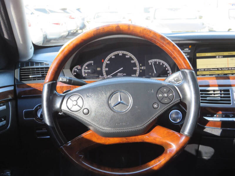 2012 Mercedes-Benz S-Class S 550