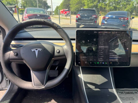 2020 Tesla Model 3 Long Range