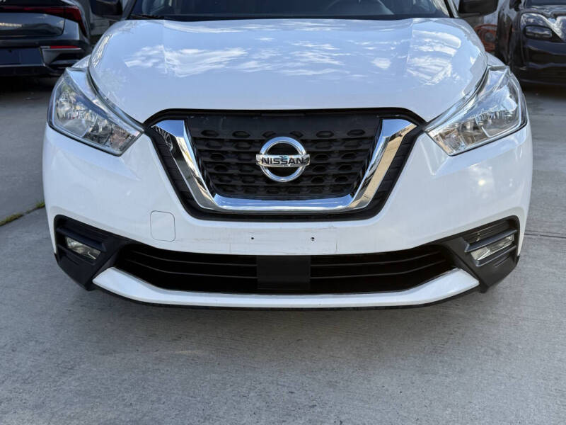 2020 Nissan Kicks S