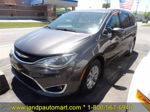 2019 Chrysler Pacifica Touring Plus
