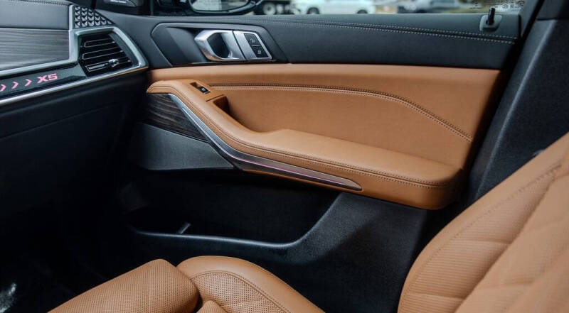 2025 BMW X5 sDrive40i