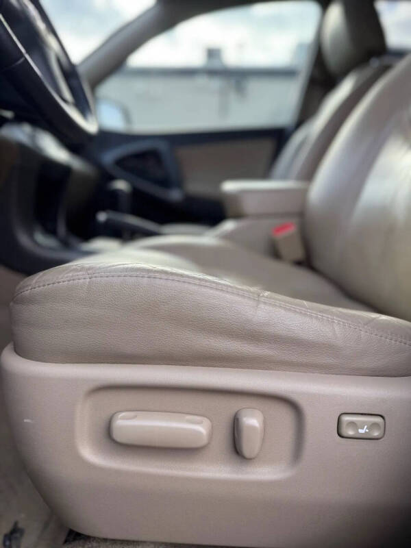 2012 Toyota RAV4 Limited