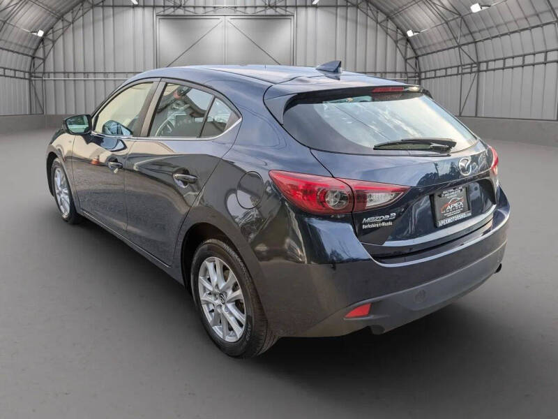 2016 Mazda MAZDA3