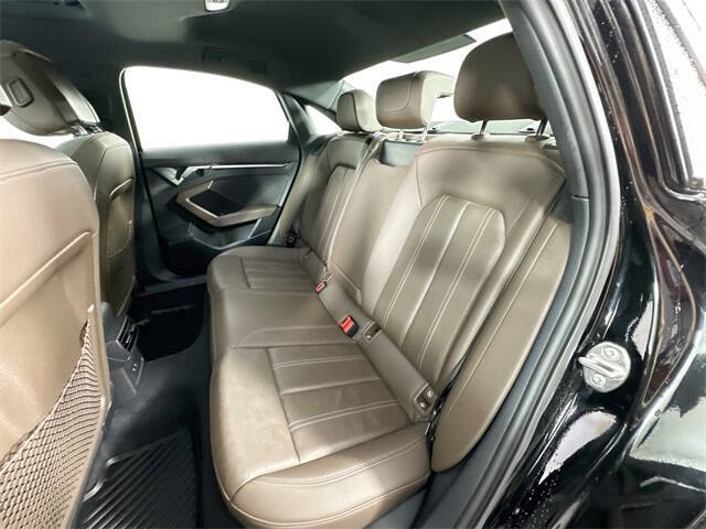 2022 Audi A3 quattro Premium Plus 40 TFSI