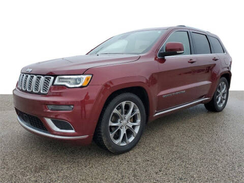 2019 Jeep Grand Cherokee for sale at Betten Baker Preowned Center in Twin Lake MI