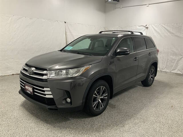 2018 Toyota Highlander LE