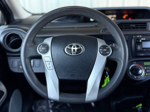 2014 Toyota Prius c One