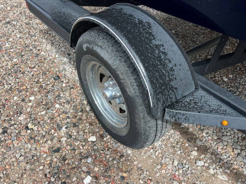 2022 Tracker PRO GLIDE