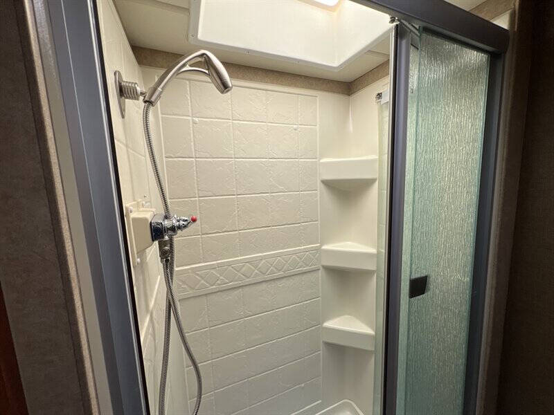 2014 Ford E-Series E-450 SD