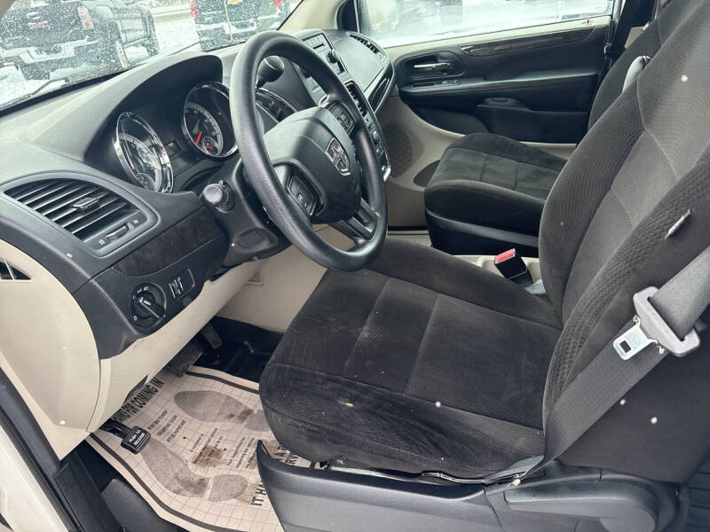 2013 Dodge Grand Caravan SE