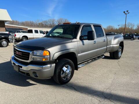 2007 GMC Sierra 3500 Classic for sale at Auto Mall of Springfield in Springfield IL