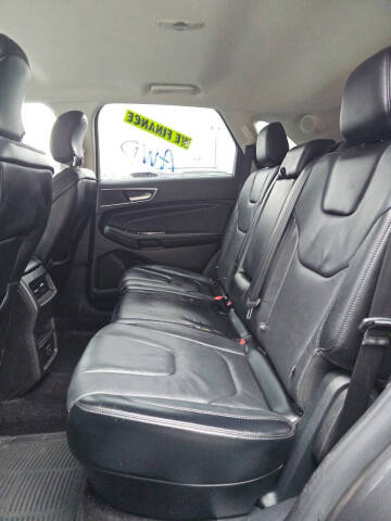 2016 Ford Edge Titanium